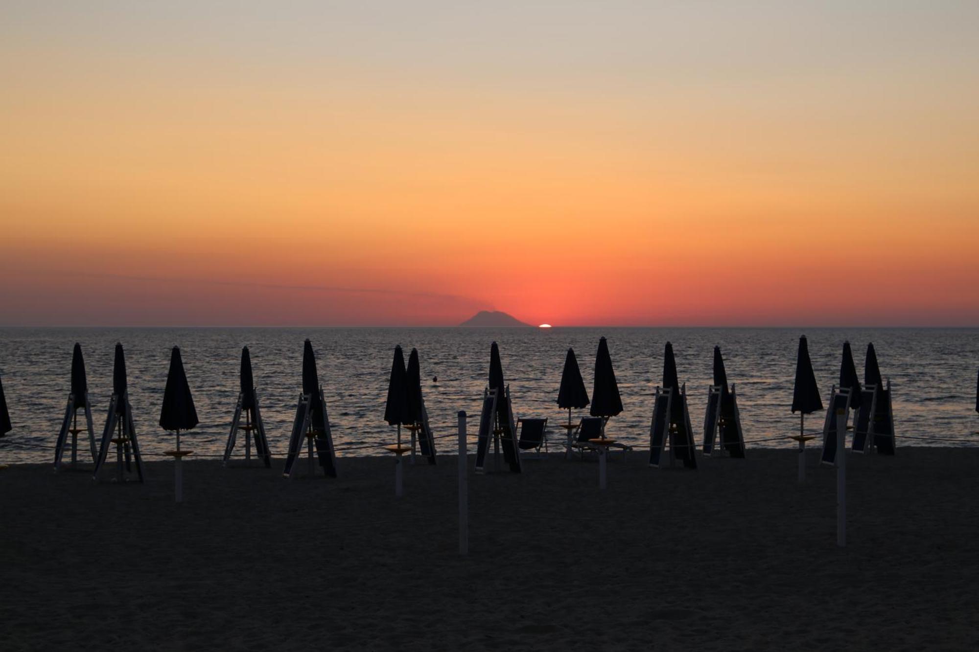La Porta Del Sole Hotel & Village San Ferdinando Eksteriør bilde